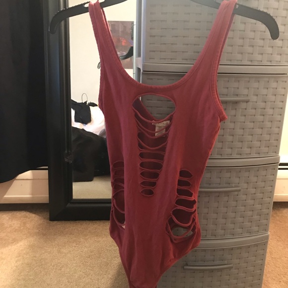 🎀Orang-Red Cut Outs One Piece - Picture 2 of 3